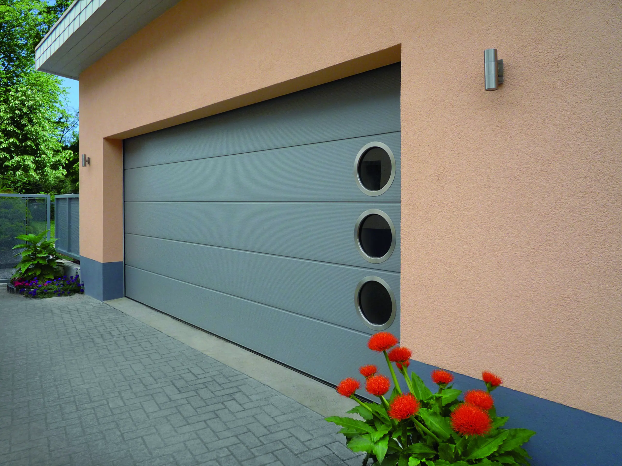 CarTeck-Sectionaltor-GSW-40-L_Rundverglasung